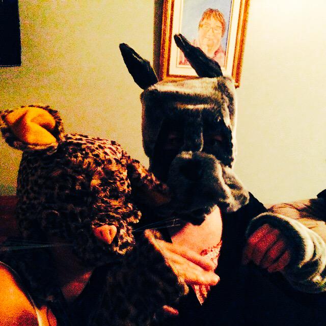 DPPNuit's tweet photo. Getting into character #dppott #dogsplayingpoker #nbog2015 Are you ready to join us? http://t.co/45B6UcSO3a
