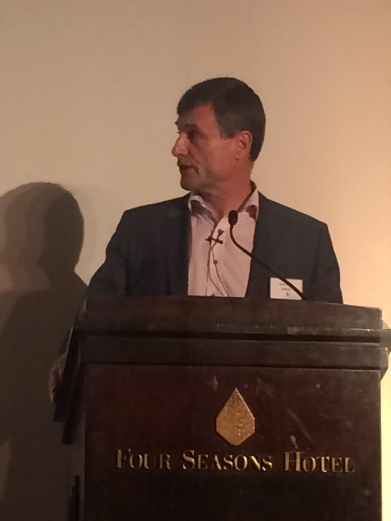 pennypower's tweet photo. Keynote  #O2 CEO @ronandunneo2 Shift from analogue to digital #FollowTheEntrepreneur2015  @the digital Revolution" http://t.co/69Pi3GbxZM