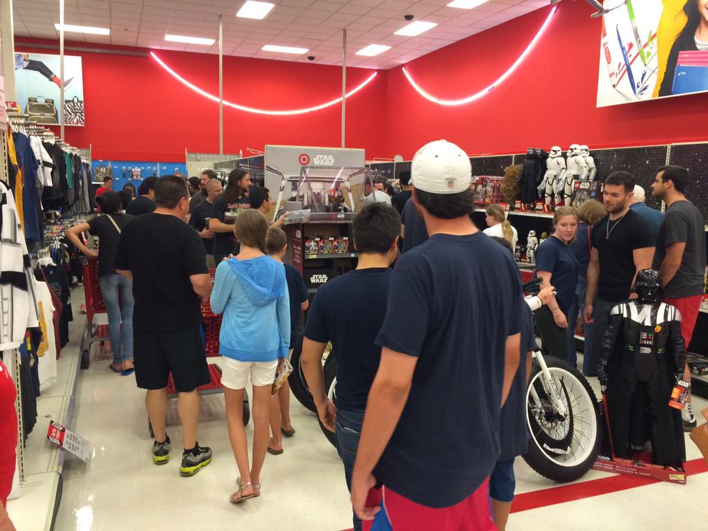 R_A_NJ's tweet photo. #ShareTheForce #shoptheforce 4' cadet found a home & guests are loving it!! @vickiberth @neilstrongTGT @samshah21 http://t.co/2UoeqUgt4r