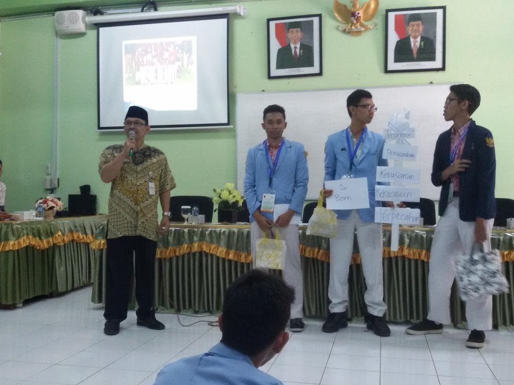 MPK SMAN 13 Jakarta tweet media