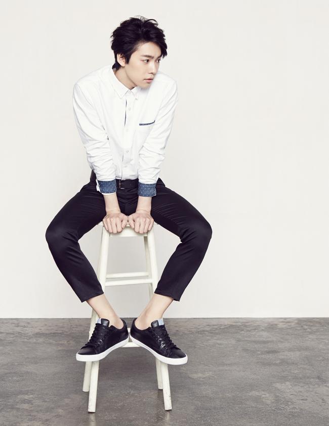 Jinwoo too, my goodness 😳