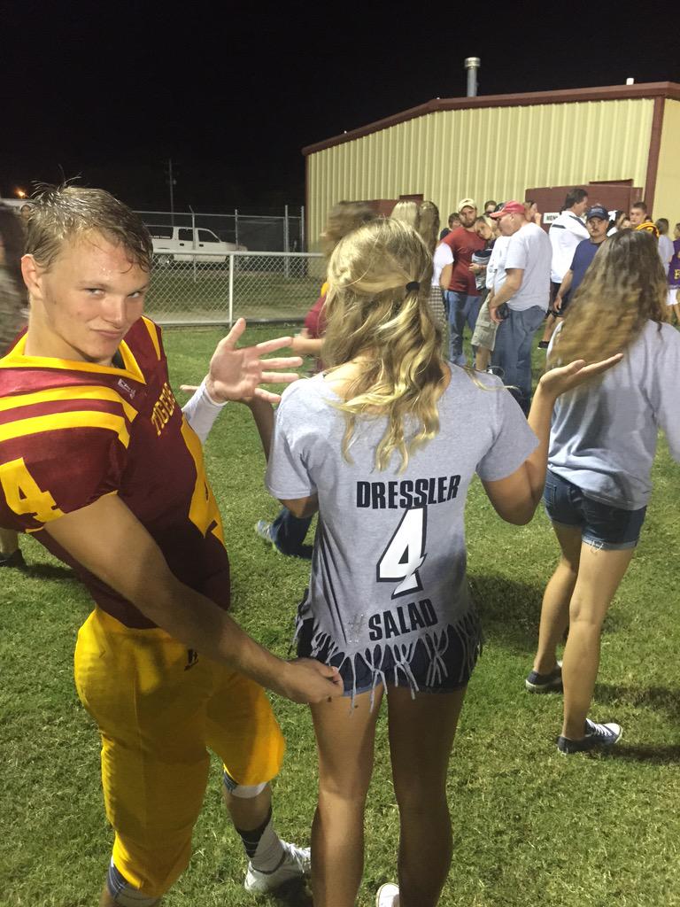 hailzpridemore's tweet photo. ❤️ my number 4💁😊 #gotabuck http://t.co/nfPAt5fMQR