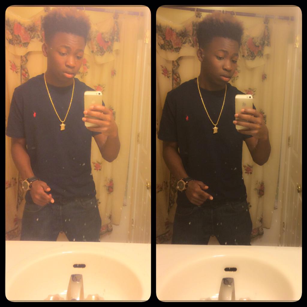 GameboyMelvin's tweet image. No lane swutchin😈💯💦