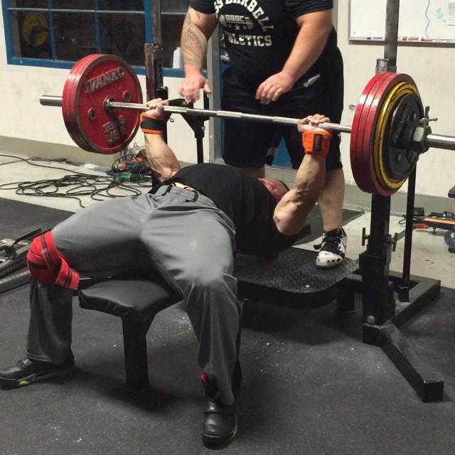 Compounds_co_uk's tweet photo. Dan Green 495 Bench Raw/with wrap https://t.co/P99bby57qT #powerlifting http://t.co/sJI18LsjXl