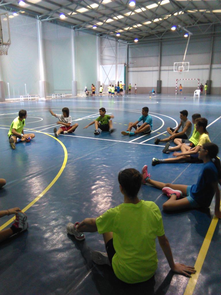 TauronsClub's tweet photo. Ya hemos comenzado a entrenar, que ganas tenían. http://t.co/8JuxXyO0W9