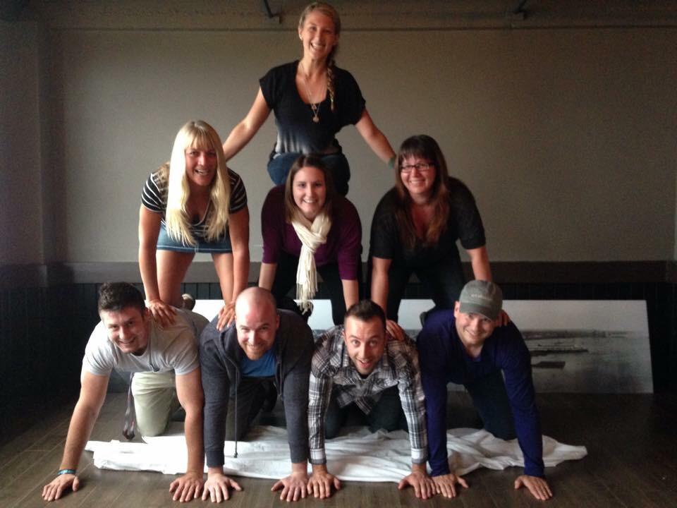 PlanetLandon's tweet photo. This image was taken a year ago as a group of strangers decided to work in a bar together. #OneYearAnniversary http://t.co/L3ru7OtV74