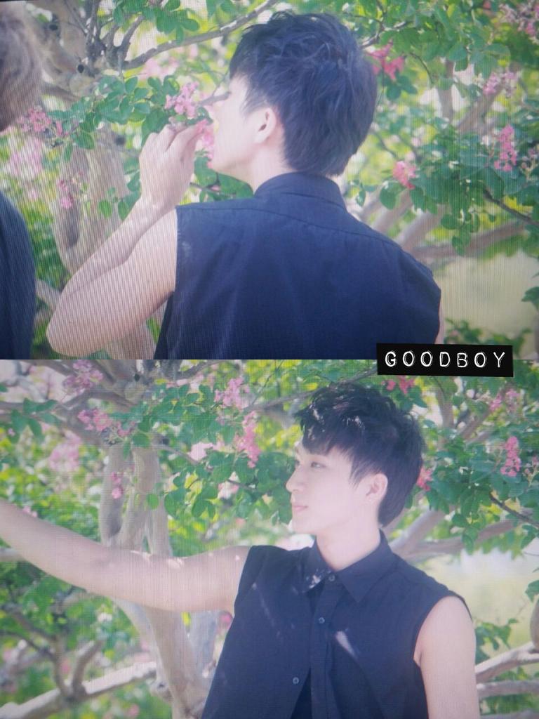 Goodboy_RH's tweet photo. [Preview]뮤직뱅크 미니팬미팅 빅스타 래환 꽃밭에는 김래리가 살구요ㅠㅠㅠㅠ http://t.co/9gb3qARWRw