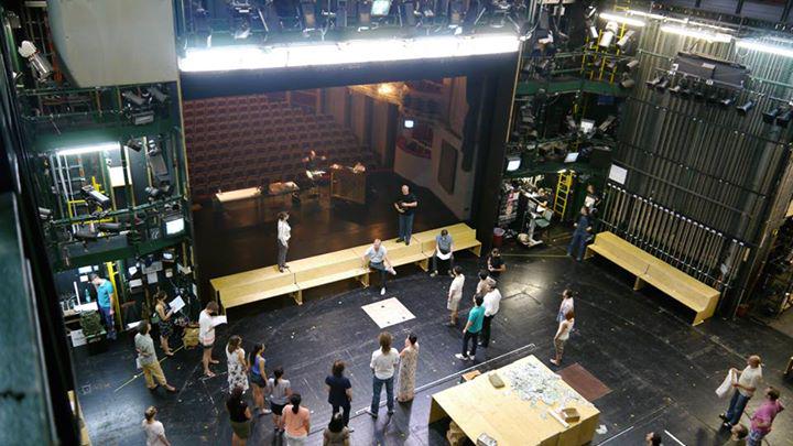 theaterRGNSBRG's tweet photo. @theaterRGNSBRG meldet sich aus der Pause zurück + ruft: Bürger auf die Bühne! #HansHeiling http://t.co/SMLEIQelXt http://t.co/DCMcXejdbb