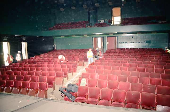 KenyaActors's tweet photo. #KNTGrandReopening #UhuruOpenKNT Before, During and After. Can you spot the differences? http://t.co/uePexkcdgR