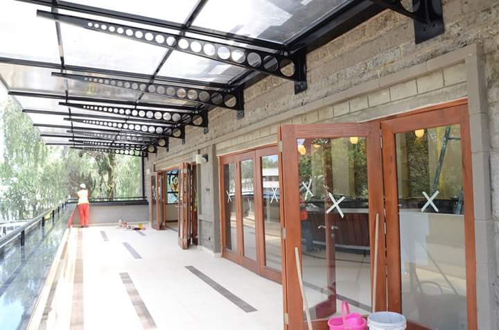 KenyaActors's tweet photo. #KNTGrandReopening #UhuruOpenKNT The Wasanii Club was a good networking venue for the arists, now it's a great one! http://t.co/75uZftzhKq