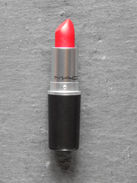 NikkiTMB's tweet photo. I love my @MACcosmetics Retro Matte lipstick in shade Ruby Woo! http://t.co/AbfBf7Tlq0