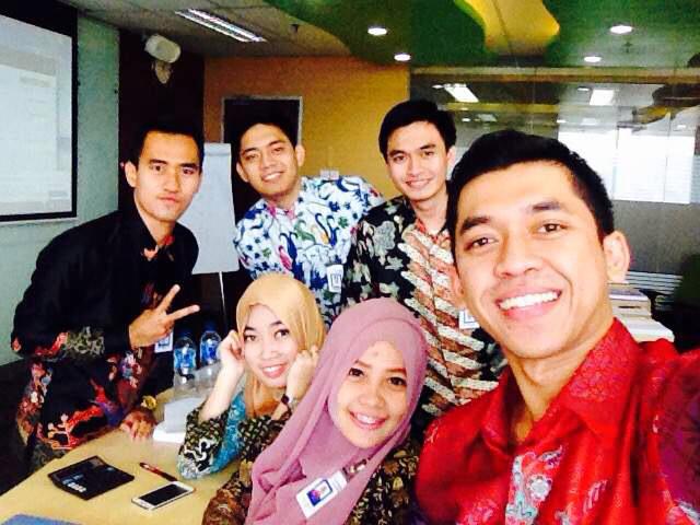 alamarkrisnau's tweet photo. Teman baru, ilmu baru. Terima kasih kakak... #BTNSyariah http://t.co/cjJmheehlB