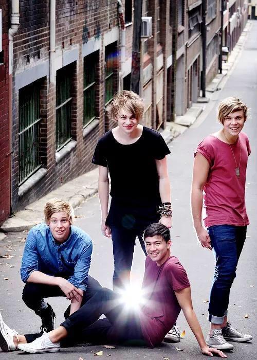 CliffordsEmo tweet picture