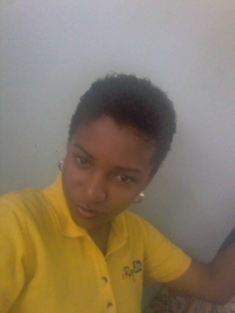 lifeofyanzy's tweet photo. Early morning selfie just because...#iRepJN http://t.co/zQCchIFvVZ