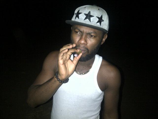 EluPrince's tweet photo. Smoking that good kush http://t.co/r4lyirBR41
