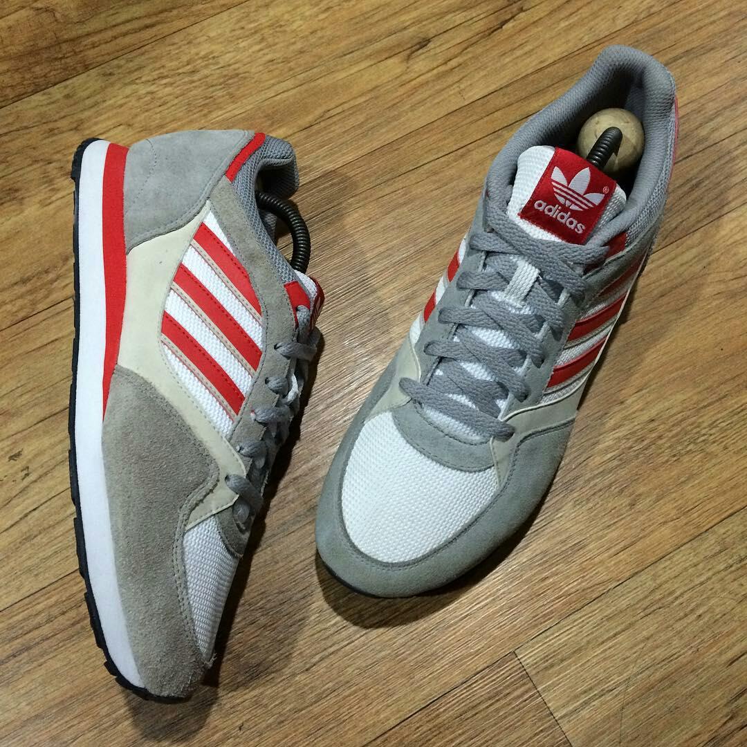Adidas Zx 700 Grey
Size 44 only
Fast!
<a href="/FS_80cs/">FAMILY 3STRIPES</a> <a href="/bejo_sneakers/">2nd acc bejosneakers</a> <a href="/BalamSneakers/">Balam Sneakers</a> @FEBJakarta <a href="/JMSTORE_BDG/">y</a> <a href="/sneakersmind/">BJO est 2013</a>