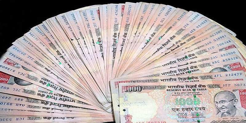 WhtsMovingIndia's tweet image. NEW RS 1,000 NOTES WITH #moresecurity FEATURES #comingsoon ow.ly/RMzfk #WhatsMovingIndia #India #rs1000