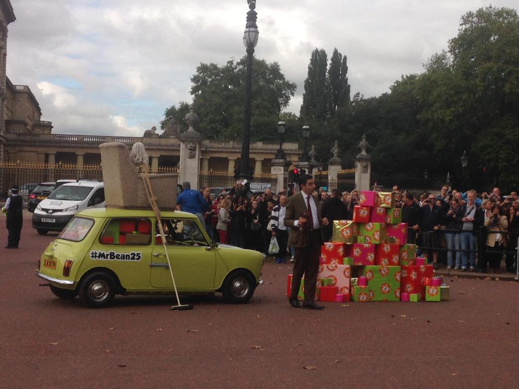 MrBean's tweet photo. Now that's a good pile of presents!!' #MrBean25 http://t.co/kQDpPNdBMa
