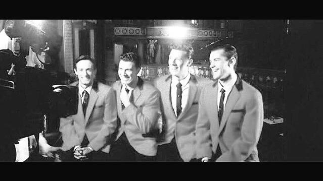TheGriffmiester's tweet photo. Exactly 1 year ago today @JerseyBoysUK #TourSeasons 🎶🎸🎤

@TimDriesen @stephenwebb1983 @samferriday http://t.co/DcaiEjNd18