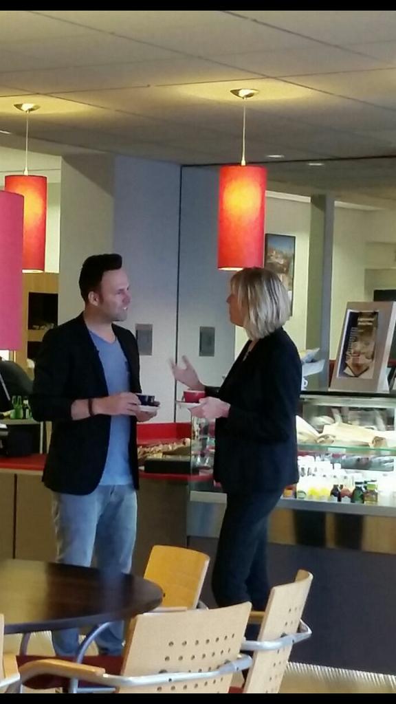BiancaWester's tweet photo. Vandaag opnames gehad bij @CulinairNL, @SBS6 @BarryPaf #bestevenspannend #leukepresentator.nl http://t.co/IDgspf2a8R