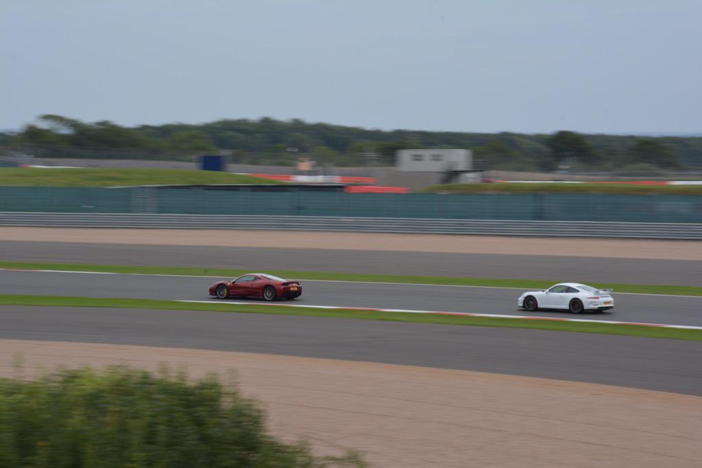 Stuttgart9's tweet photo. Couple of members having fun on track at Silverstone a couple of weeks ago! http://t.co/Izn8DPQDvy