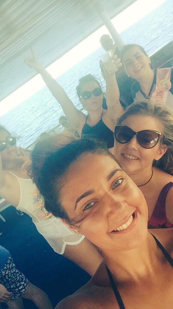 AmyArmstrongX's tweet photo. Zante blues. http://t.co/ZtrhopMyug