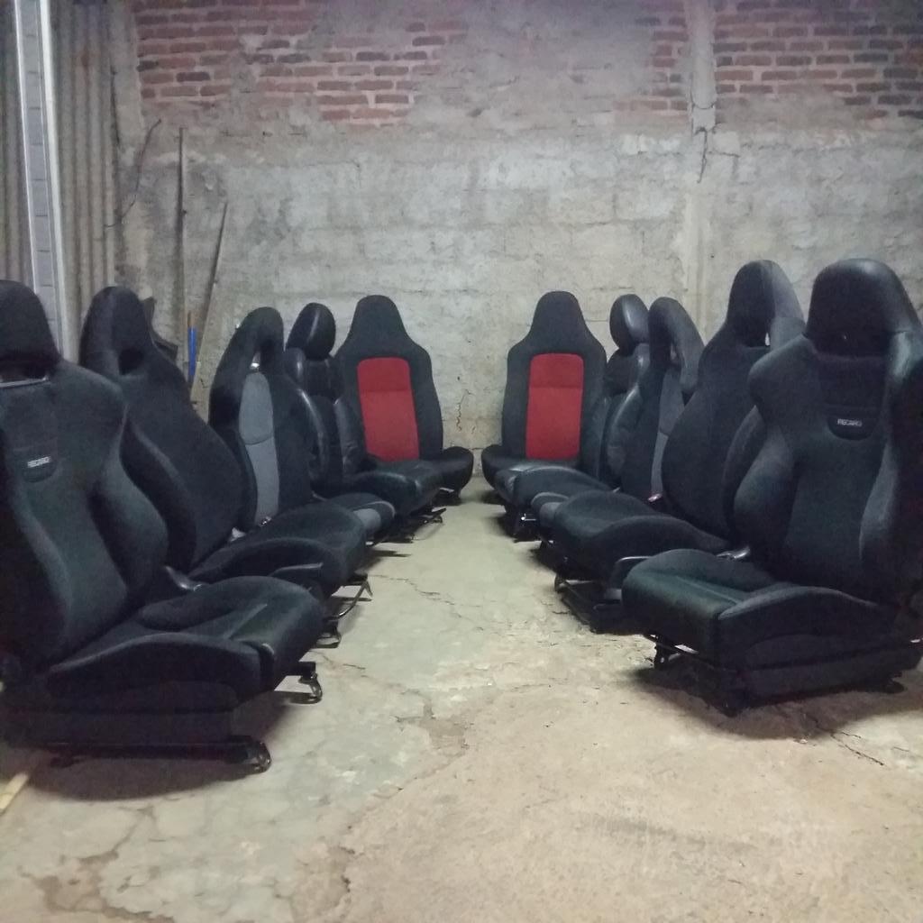 FerariJok's tweet photo. Gudang Ferari Jok Cibubur #ReparasiJokMobil #FerariJokMobil #GantiJok #JualBeliJok #CIBUBUR #BOGOR #CILEUNGSI http://t.co/gtLXtfoEKw
