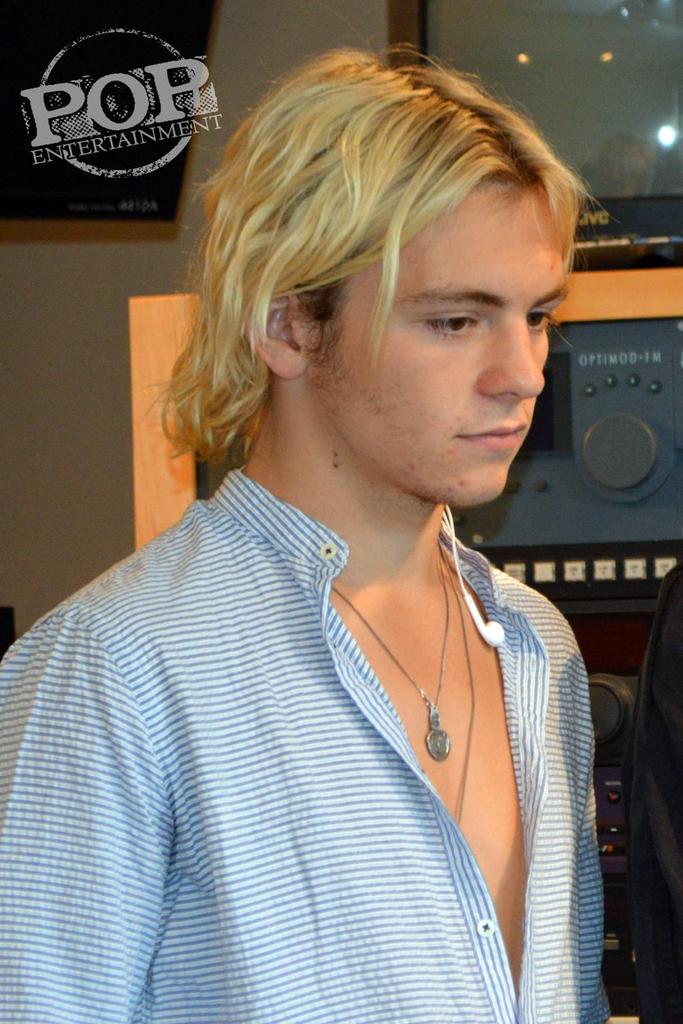 Inactive. (@smckingkclls) on Twitter photo 