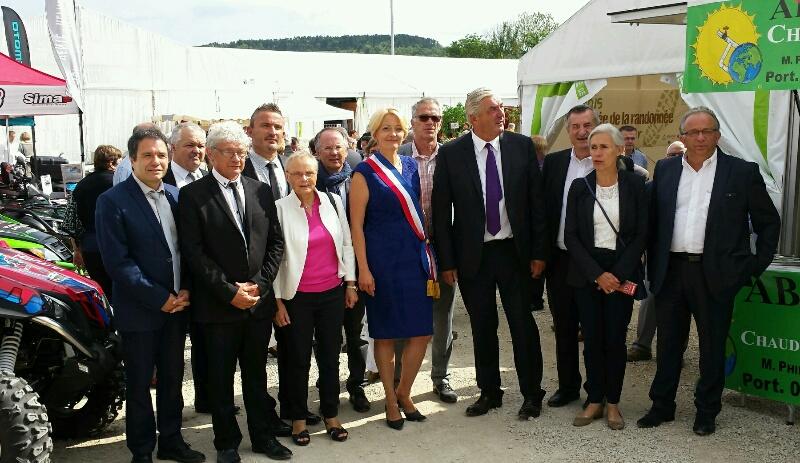 Artisanat, Gastronomie, #Agriculteurs, Auto, Sport... présents à la Foire de #Montbard ce WE. Entrée libre #gratuite