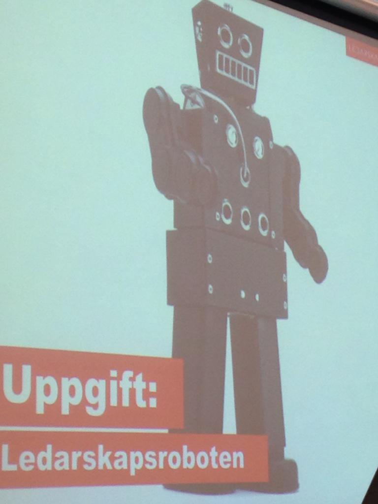 carlson_edu's tweet image. Ledarskapsutvecklingsutbildning. #Programmera min #ledarskapsrobot #solskol #Sollentuna
