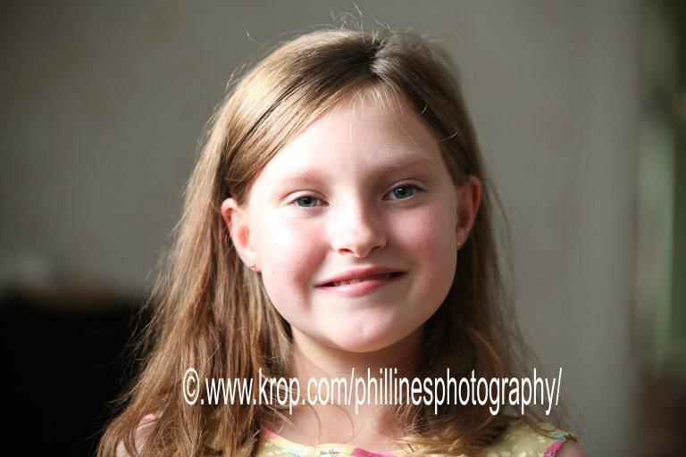 linesphil's tweet image. creative portraits in your home, packages available #photography #portraits #leeds