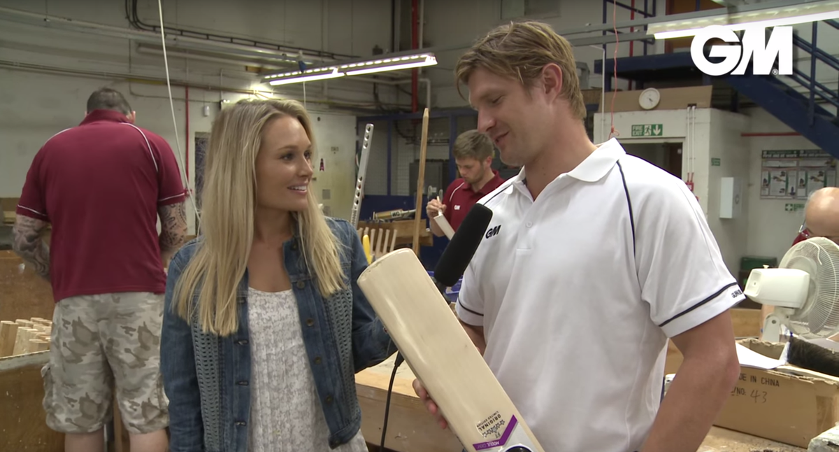 GMCricket's tweet photo. .@ShaneRWatson33 talks about the process gone into making one of his bats! #MadeWhere https://t.co/sTEcuzkh8L http://t.co/TyfQKhljEX