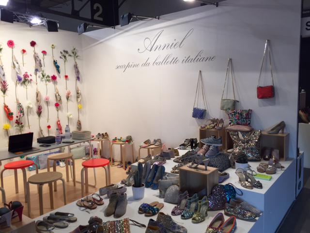 goacorporation's tweet photo. ANNIEL SS16 BLOOMS AT THE MICAM 
#anniel #ss16 #blooms #micam #milano http://t.co/CAmpd5Xnzl