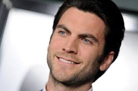 Today is the 37th birthday of Wes Bentley. Happy Birthday Wes! 