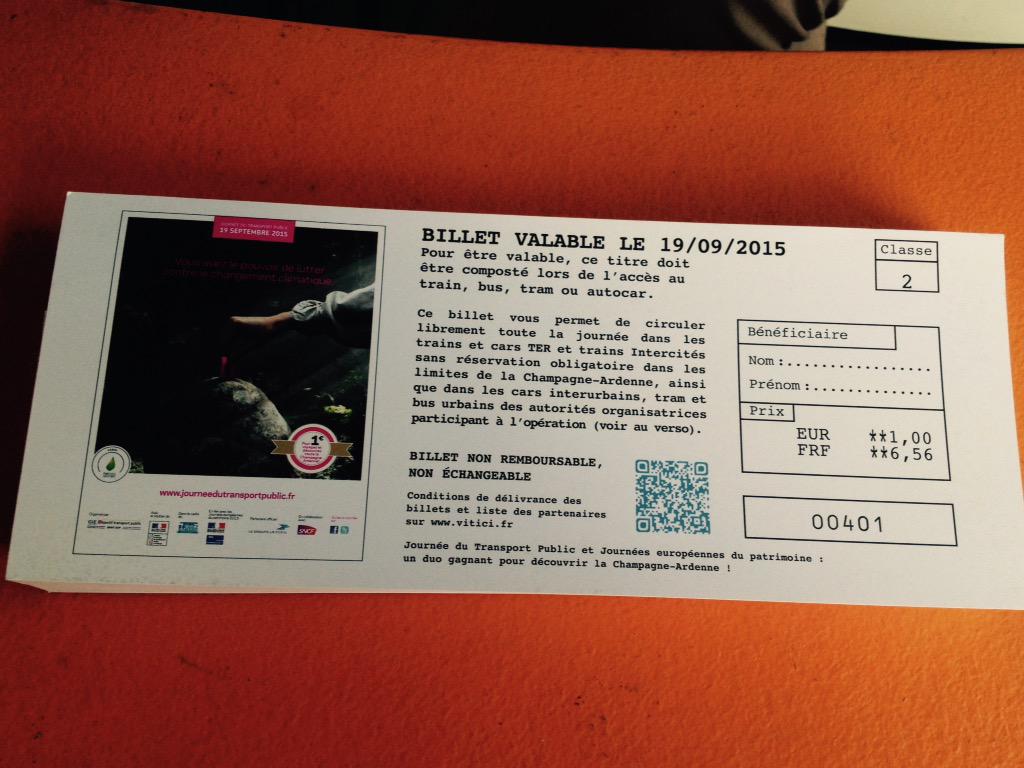elusPSCA's tweet photo. Les billets à 1€ en vente au stand Reg de la #Foiredechalons valables pour les transports de @Champa_Ardenne le 19/9 http://t.co/u0rrnQWmnU