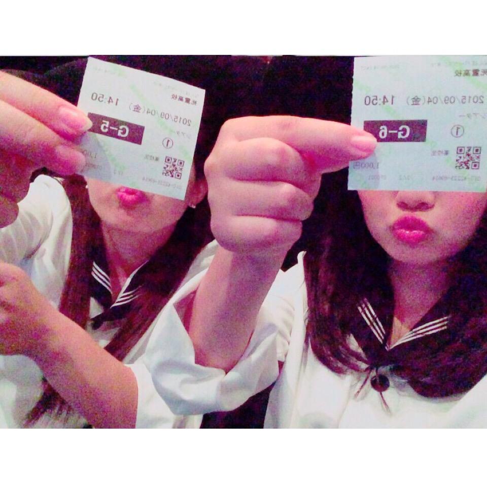 maa_1228's tweet photo. みゆたんと難波ってきた ��
いっぱい買えたしいっぱい語ったしいっぱい笑った最高 😻

映画の予告で  ヒロイン��格  でてた〜 本気で見たすぎるみゆたん見に行こね 😉😉 http://t.co/ftyKWpuMgw