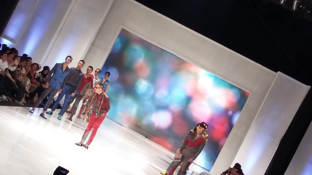 Syahrindra Sofyan with Manggar Exploration #JogjaFW2015