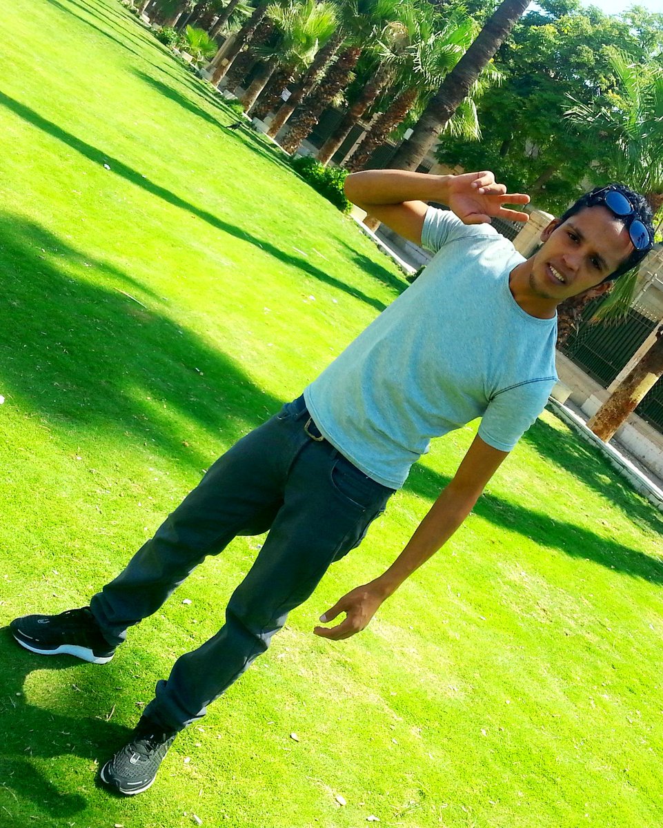 _3kmal tweet picture