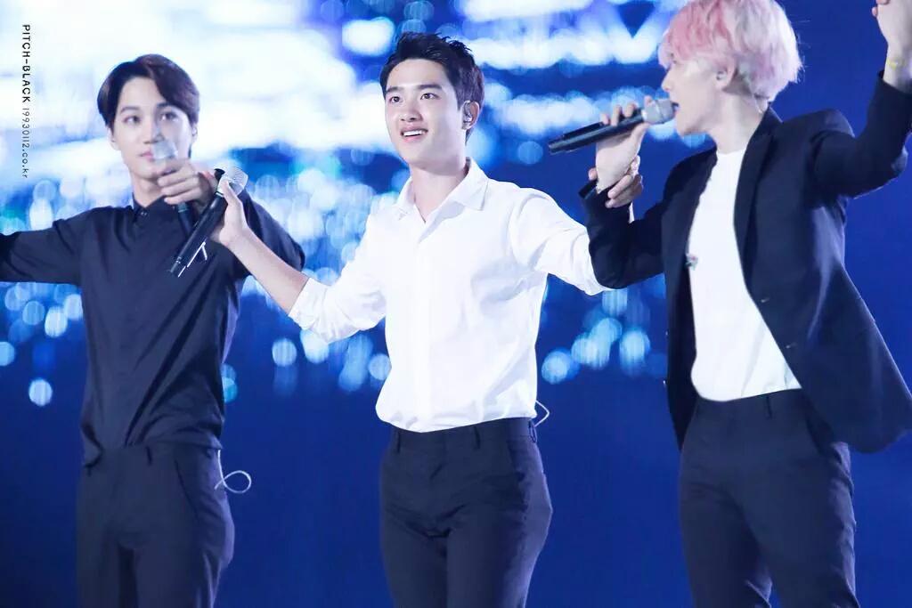 CODtn03UkAAHCLi.jpg:large