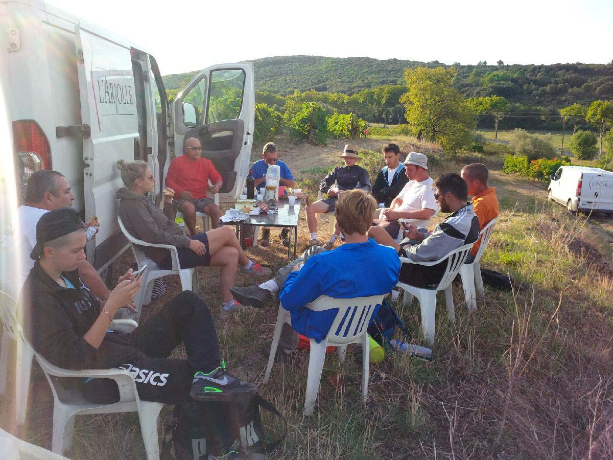 Arjolle's tweet photo. Premier petit déjeuner des vendangeurs #vendanges #arjolle http://t.co/7oNSjkzJDB