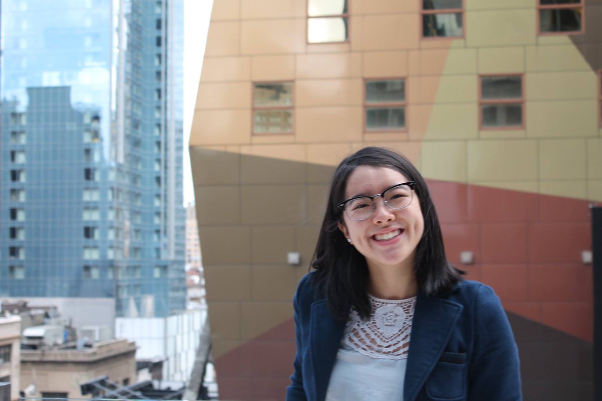 MicrosoftNY's tweet image. A Summer of #STEM With @GirlsWhoCode: bit.ly/1ikCcV2 by @elicaudelle | @GirlsWhoCodeNYC #YouthSpark