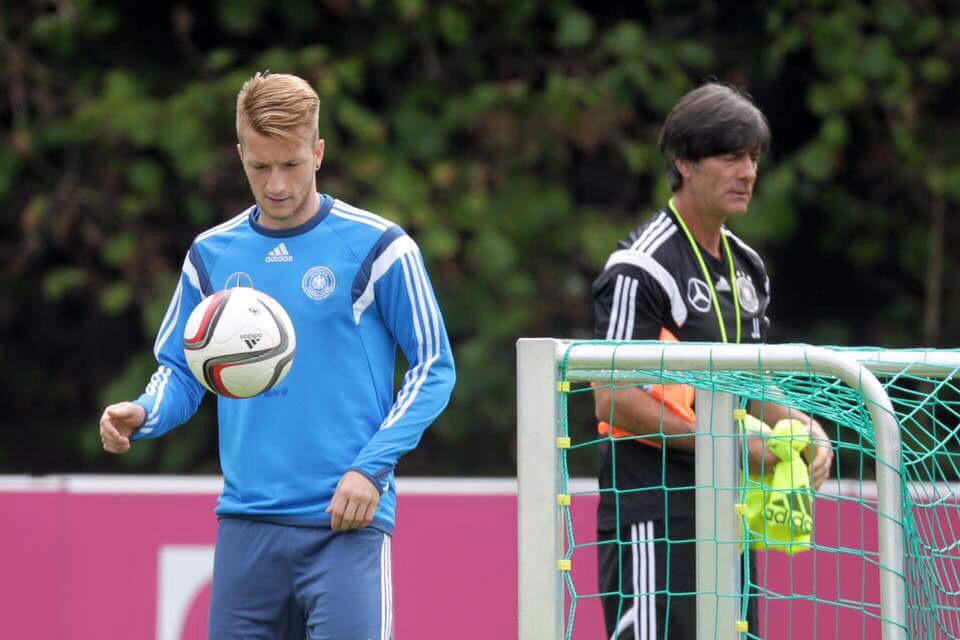 TeamWoodyinho's tweet photo. #GetwellsoonReus http://t.co/pH0HG4Eymn