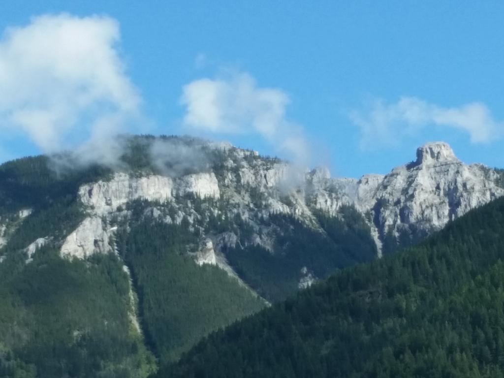 CruiseCause's tweet photo. Breathtaking views in every direction on our way to High River yesterday. #coolcruisewithacause for #MentalHealth http://t.co/4689M7ksRp