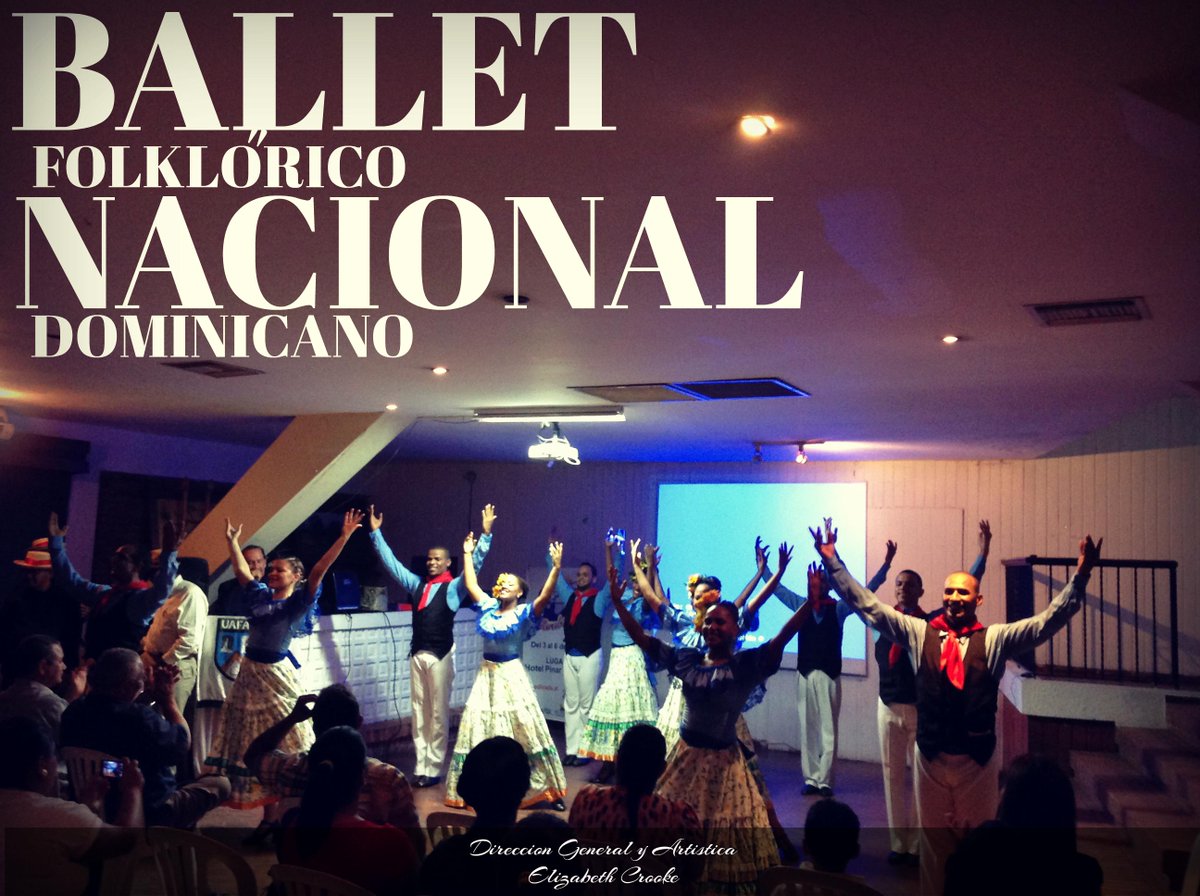 Balletfolkrd's tweet photo. Así culmino nuestra noche del jueves en Jarabacoa gracias a todo ese publico por asistir. @elycrookem @LamontrrraRD http://t.co/L19eFea0dG