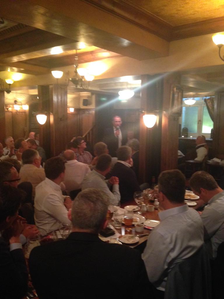 samschophouse's tweet image. Proud day for Sam's! #rugby #Manchester #firstlast @NeilBack