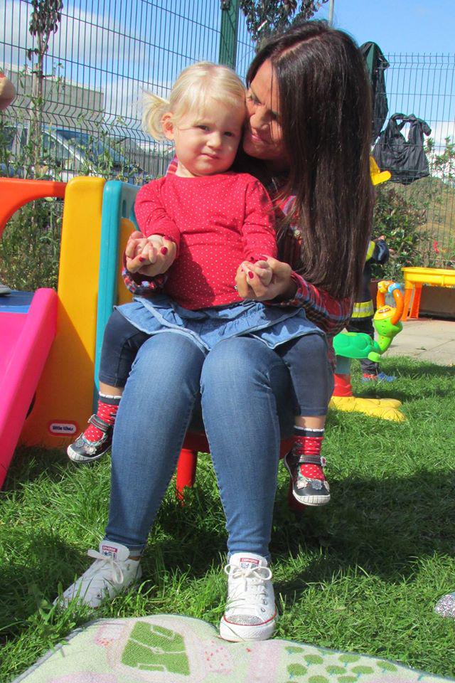 earlyyearsscot's tweet photo. It's #Friday so a few pics from around our Stay &amp; Play sessions this week #bestplacetogrowup #learningthroughplay http://t.co/8YjcOLROst