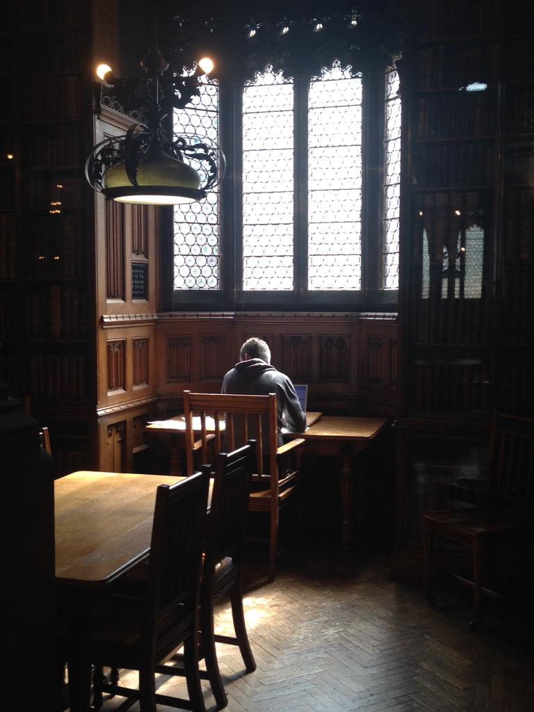 dan_lusby's tweet photo. #CSFirstFriday #MCR comes to you from @TheJohnRylands beautiful building right on our doorstep http://t.co/QL2hAo5pvs