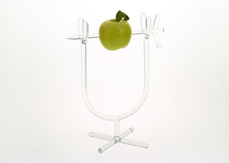 Glass sculptures designed for presenting fruit in unusual ways: dezeen.com/2015/09/04/fab… #design
