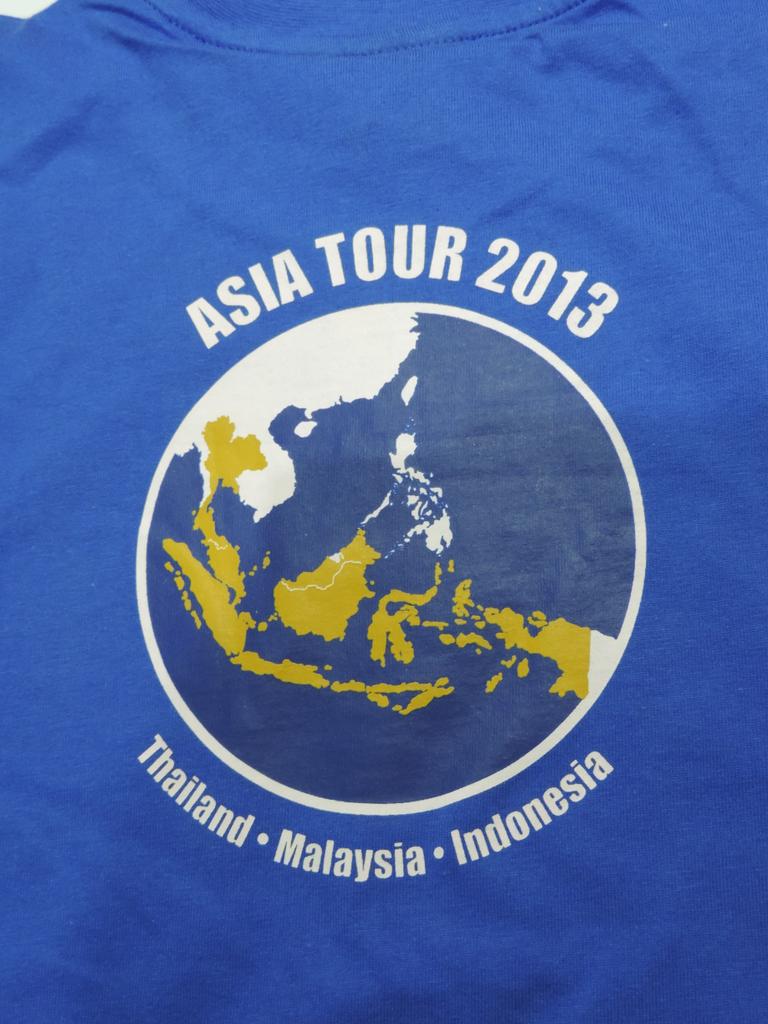 yapfootball's tweet photo. Cuman 50rb??? Ga salah ni #YFS9 ... liat baik2 lg dehhh tuh! http://t.co/vlsEaMC1Wz