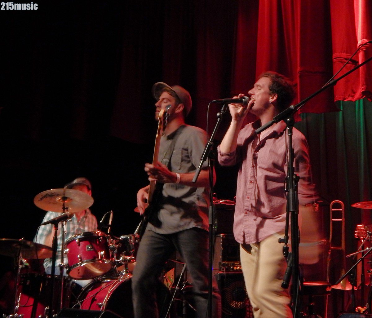 215musicNet's tweet photo. Last night:
@TheRacketBoys at @ArdmoreMusicPA 9/3/2015
#215music http://t.co/2EncR7T7cE